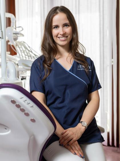 Dr.Keresztessy Gitta - Fogorvos